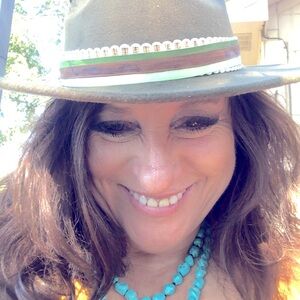 Meet your Posher, Shawn